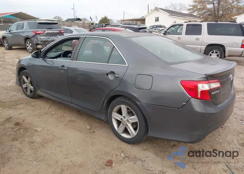 2012 Toyota Camry Se z USA, uszkodzony, nr VIN 4T1BF1FKXCU065727